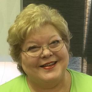 Meet your Posher, Janet